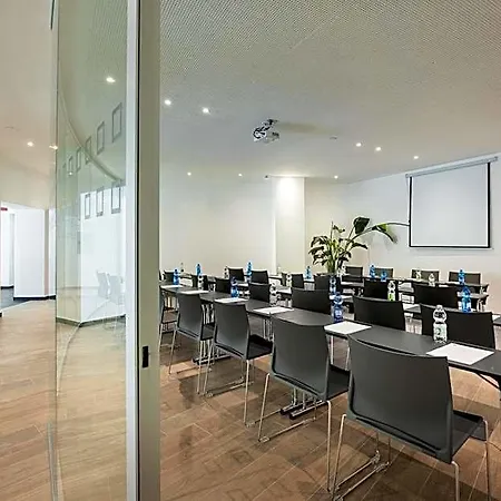 Hotel Ih 4*