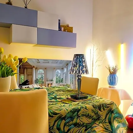 Couette-café And Porta Venezia 4*