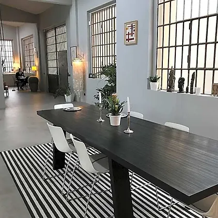 ベッド・アンド・ブレックファスト Loft Navigli With Private Garden