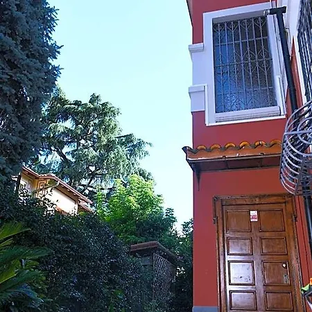La Bed and breakfast 3*