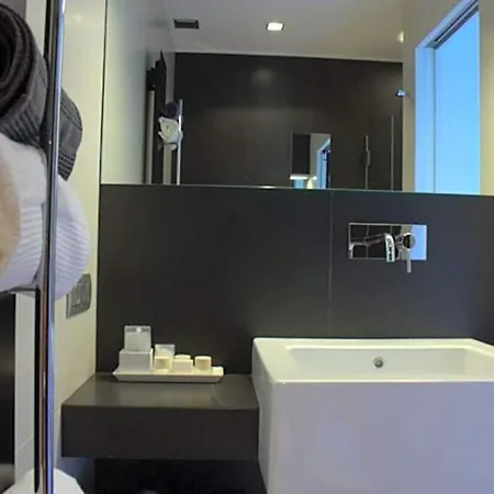 Bb Bed & Breakfast 4*