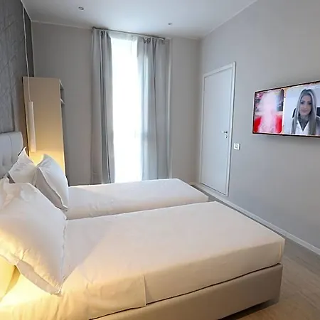 Cadorna Luxury 2*
