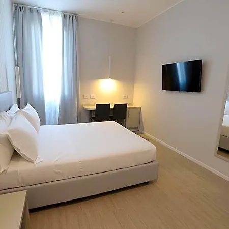 Cadorna Luxury 2*
