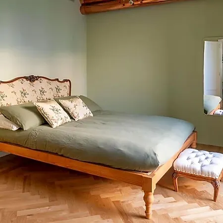 Ca' Maggiolina Bed & Breakfast