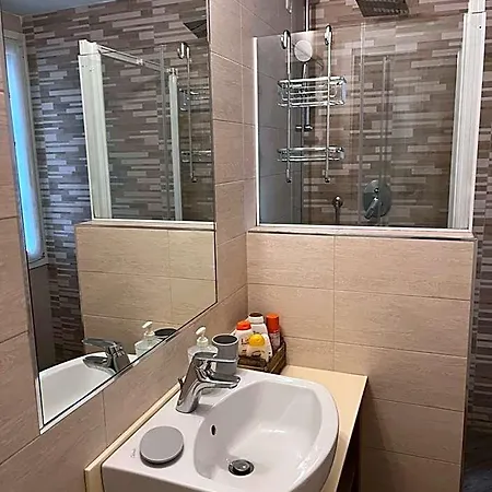 Via Fontana Bed & Breakfast 4*