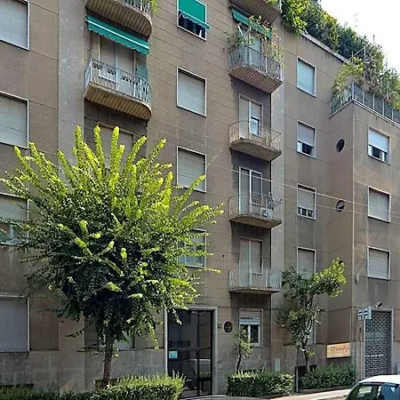 Bed & Breakfast Via Fontana 4*
