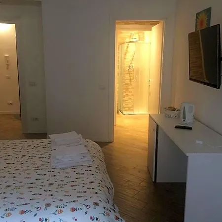 Via Fontana 4* Milaan