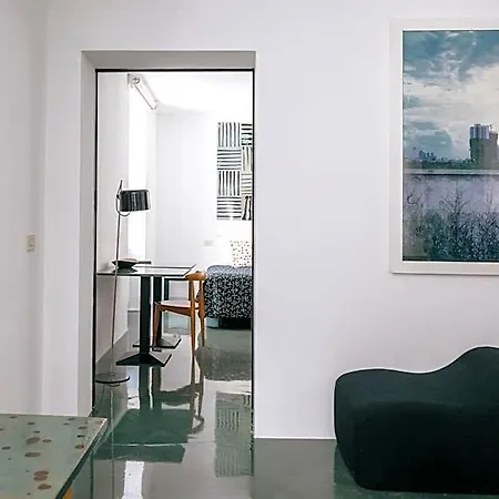 3 10 Corso 4* Milano