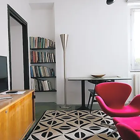 3 10 Corso Oda ve Kahvaltı Milano