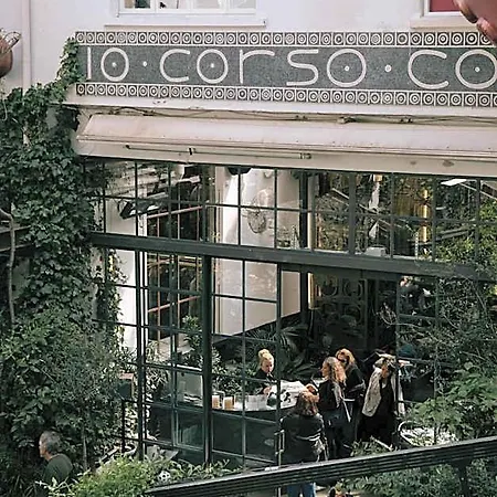 Couette-café 3 10 Corso Milan