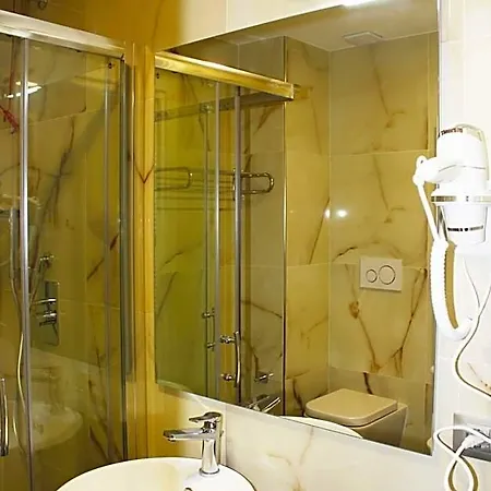 Otel Csi Group - Metropoli