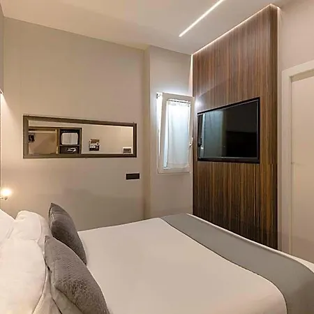 Ah - Duomo Essence Hotel 3*