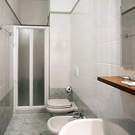 Hotel Amico Certosa *