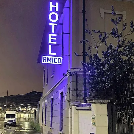 Amico Certosa Hotel Milão