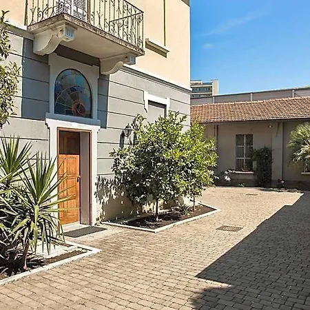 Hotel Amico Certosa *