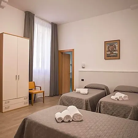 Amico Certosa Hotel Milão