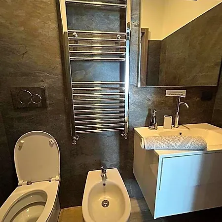 Poste Regie - Hotel Milán