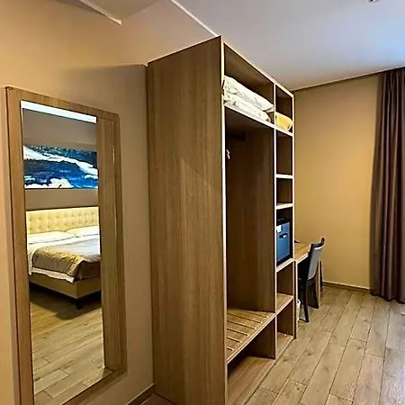 Folen 3* Μιλάνο