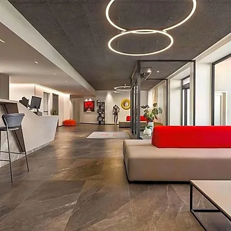 Amedia Milan, Trademark Collection By Wyndham Hotel