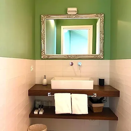 Hotell Antica Leonardo 3*