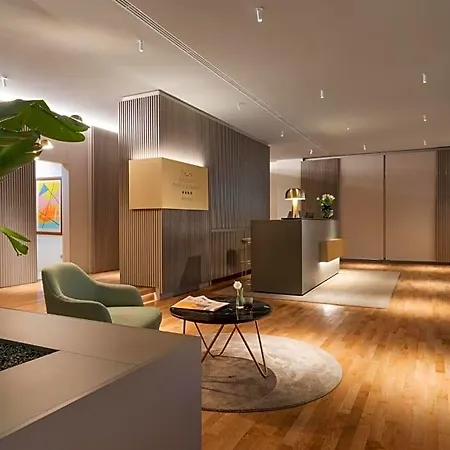 Romana Hotel