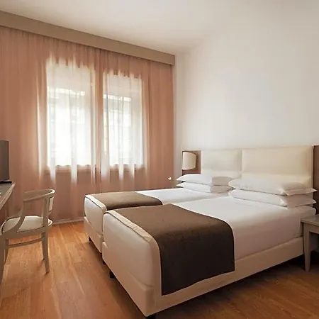 Hotel Romana Milan