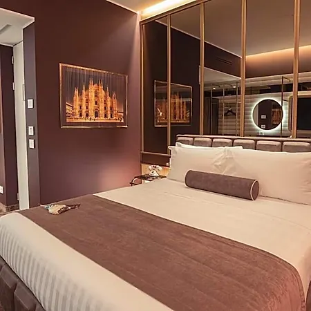 Odsweet Duomo Hotel 4*