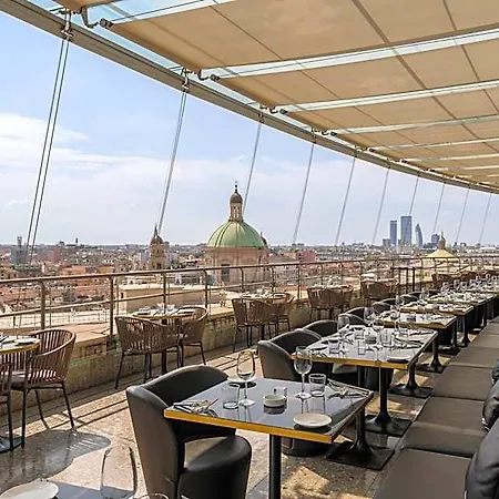 The Square Duomo - Preferred &