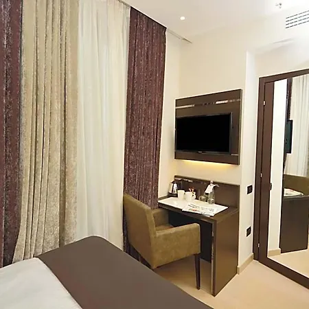 The Square Duomo - Preferred & Hotel Milano