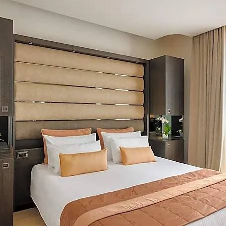 Hotel The Square Duomo - Preferred & 4*