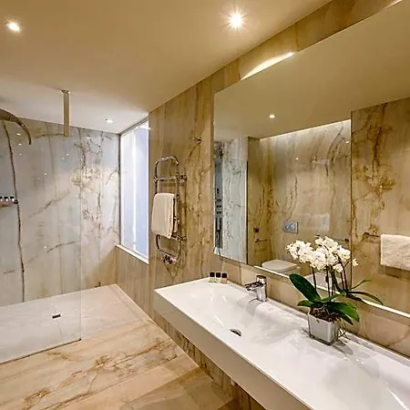 The Square Duomo - Preferred & Hotel Milano
