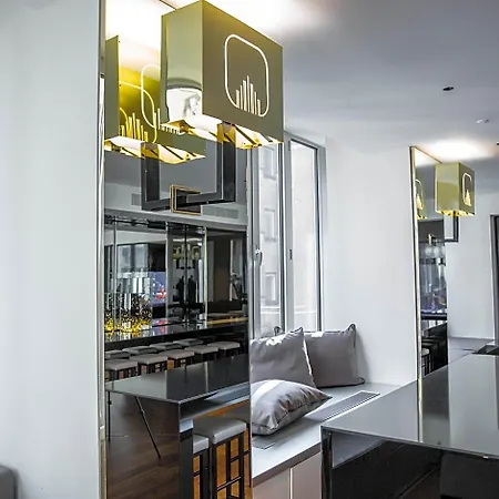 The Square Duomo - Preferred & Hotel