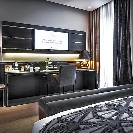 The Square Duomo - Preferred & Hotel