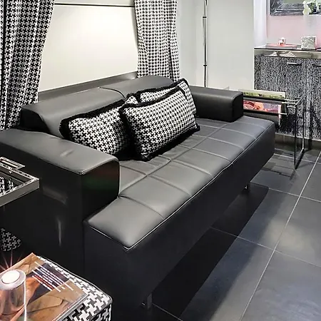 Hotel Lhp Napoleon 4*