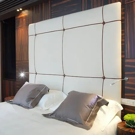 Sina The Gray Hotel 5*
