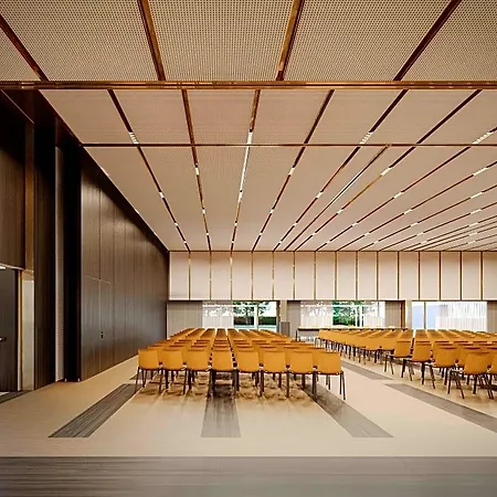 Hotel Nh Collection Life 4*