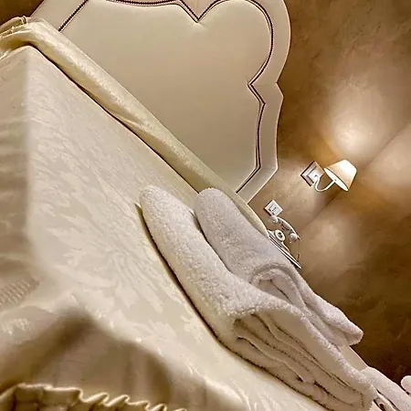 Boutique Calais - Washington Hotel *