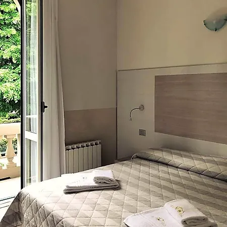 Due Giardini Hotel 2*