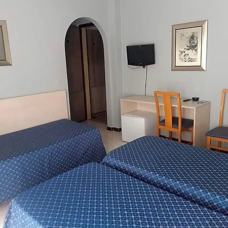Citta Studi מלון 3*