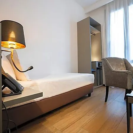 Hotel London