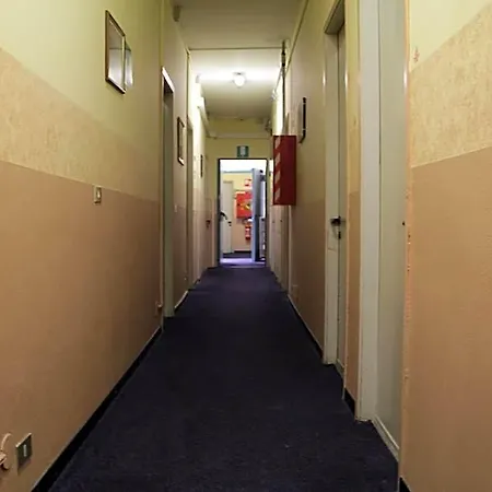 Del Sud Hotel *