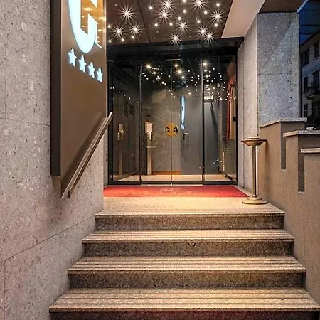 Crivi's 4* Milano
