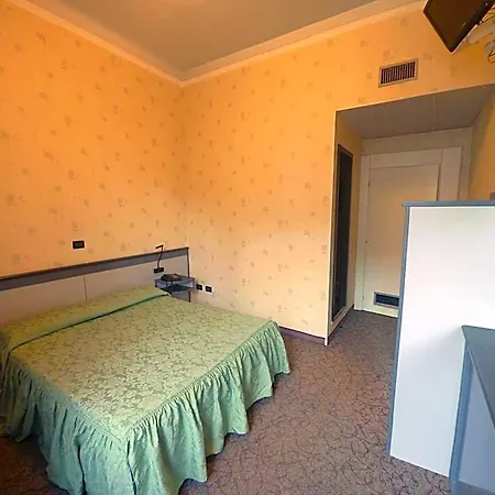 Ada Hotel Milão