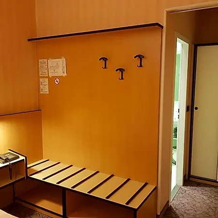 Ada 2*