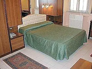 Vienna 3* Милан