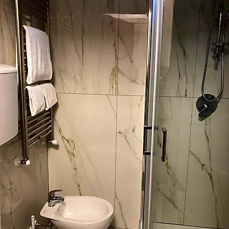 Hotel Mignon *