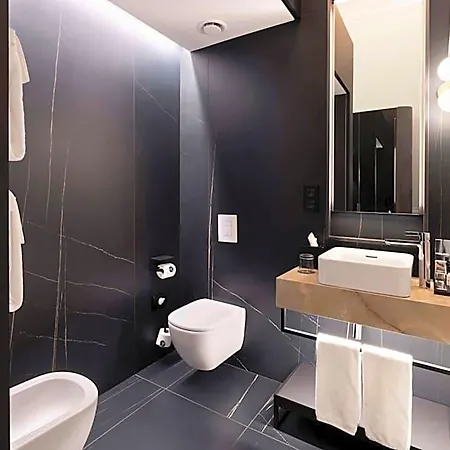 Hotel Palazzo Touring Club Milan, A Radisson Collection Milan
