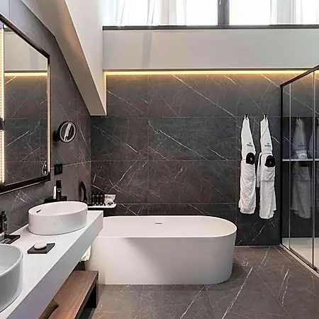 Palazzo Touring Club Milan, A Radisson Collection Hotel Milan