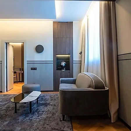 Hotel Palazzo Touring Club Milan, A Radisson Collection Milan