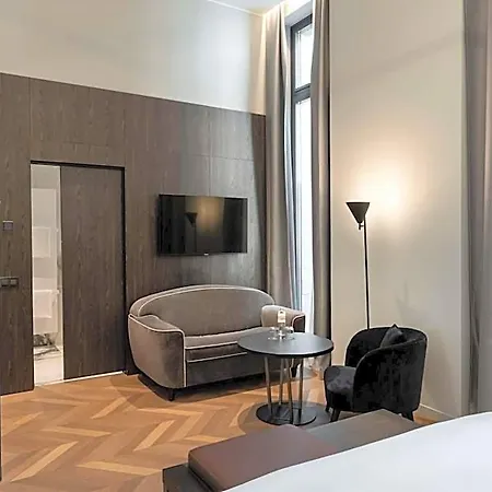 Palazzo Touring Club Milan, A Radisson Collection Hotel 5*